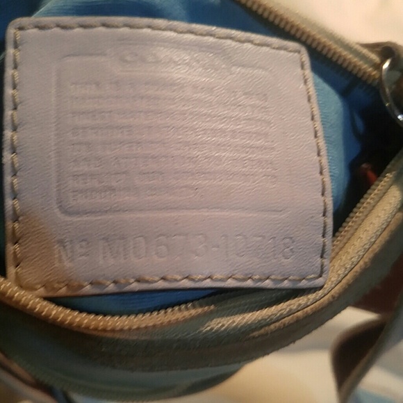 Authentic Coach bag- previously loved - Picture 4 of 4